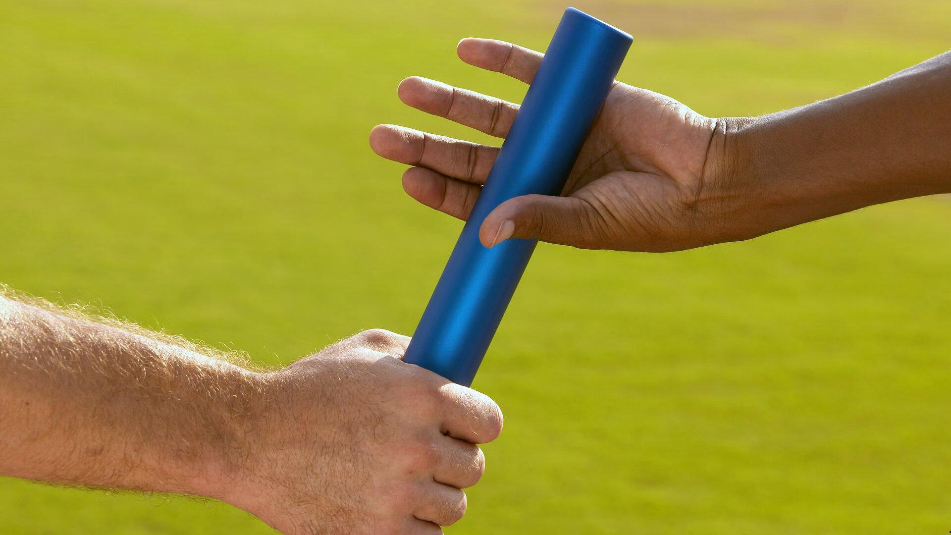 当篮球邂逅画笔,街头球星用运球轨迹绘制传奇肖像